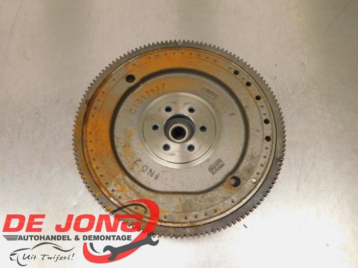 Vliegwiel van een Peugeot Partner (EA//EF/EN/EU) 1.5 BlueHDi 100 2023