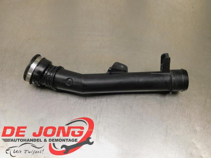 Gebruikte Intercooler Buis Peugeot Partner (EA//EF/EN/EU) 1.5 BlueHDi 100 Prijs € 9,99 Margeregeling aangeboden door Autodemontagebedrijf de Jong