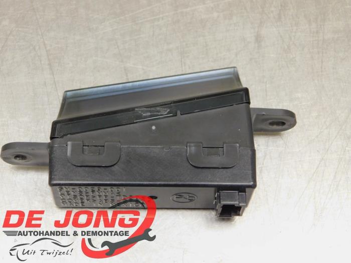 Gebruikte Head-up display Opel Astra K Sports Tourer 1.6 CDTI 110 16V Prijs € 24,99 Margeregeling aangeboden door Autodemontagebedrijf de Jong