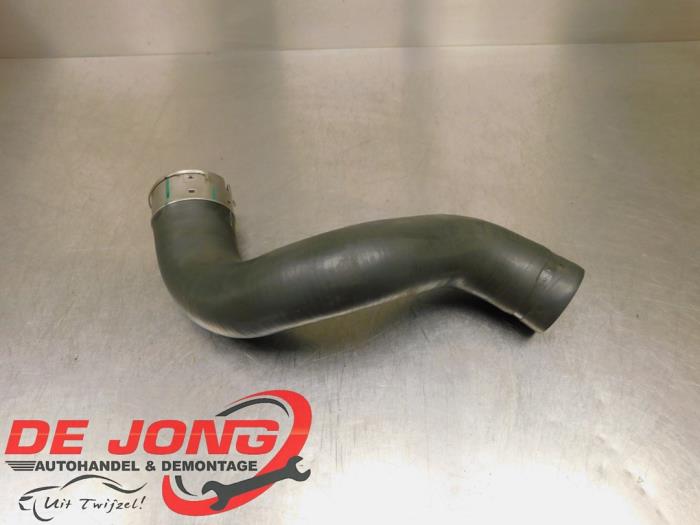 Gebruikte Intercooler Slang Renault Trafic (1FL/2FL/3FL/4FL) 1.6 dCi 95 Prijs € 36,29 Inclusief btw aangeboden door Autodemontagebedrijf de Jong