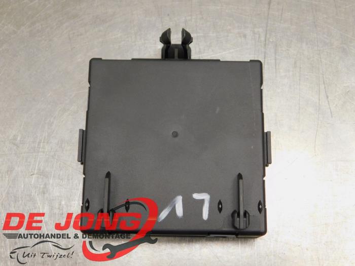 Gebruikte Module Centrale Deurvergrendeling Mercedes B (W246/W242) 1.6 B-180 BlueEFFICIENCY Turbo 16V Prijs € 19,99 Margeregeling aangeboden door Autodemontagebedrijf de Jong