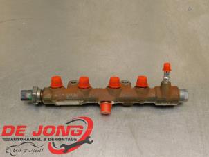 Gebruikte Injector brug Peugeot Partner (EA//EF/EN/EU) 1.5 BlueHDi 100 Prijs € 68,99 Margeregeling aangeboden door Autodemontagebedrijf de Jong