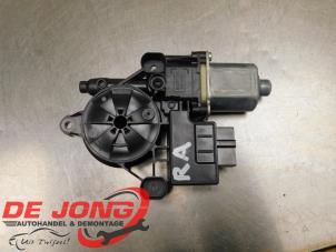 Gebruikte Motor electrisch raam Volkswagen Polo VI (AW1) 1.6 TDI 16V 95 Prijs € 7,90 Margeregeling aangeboden door Autodemontagebedrijf de Jong