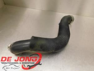 Gebruikte Intercooler Slang Chrysler 300 C Touring 3.0 CRD 24V Prijs € 43,99 Margeregeling aangeboden door Autodemontagebedrijf de Jong