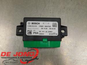 Gebruikte Module PDC Opel Crossland (X) 1.2 Turbo 12V Euro 6 Prijs € 29,95 Margeregeling aangeboden door Autodemontagebedrijf de Jong