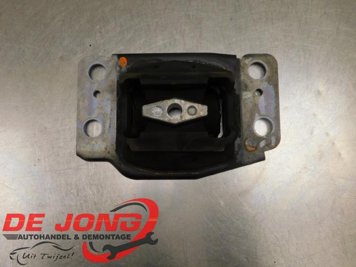 Gebruikte Motorrubber Ford Mondeo IV Wagon 2.0 TDCi 140 16V Prijs € 24,15 Margeregeling aangeboden door Autodemontagebedrijf de Jong