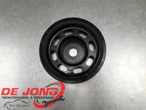 Gebruikte Poelie Krukas Audi A3 Sportback (8YA) 1.5 35 TFSI 16V Prijs € 19,90 Margeregeling aangeboden door Autodemontagebedrijf de Jong