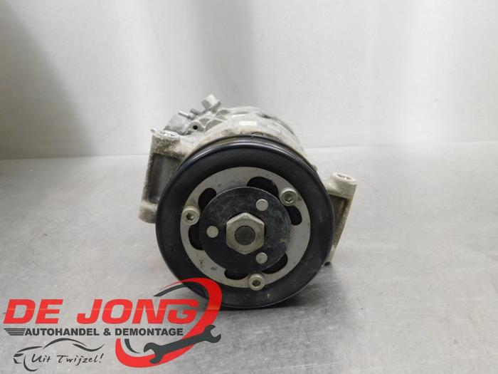 Gebruikte Aircopomp Skoda Octavia Combi (5EAC) 1.6 TDI 16V Prijs € 49,95 Margeregeling aangeboden door Autodemontagebedrijf de Jong
