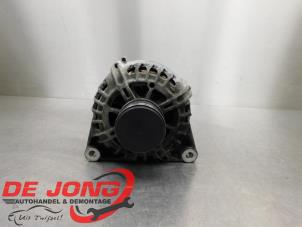 Gebruikte Dynamo Peugeot 308 SW (L4/L9/LC/LJ/LR) 1.2 12V e-THP Prijs € 24,90 Margeregeling aangeboden door Autodemontagebedrijf de Jong