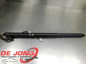 Gebruikte Gasdemper links-achter Mercedes GLB (247.6) 2.0 GLB-220d 4-Matic Prijs € 124,99 Margeregeling aangeboden door Autodemontagebedrijf de Jong