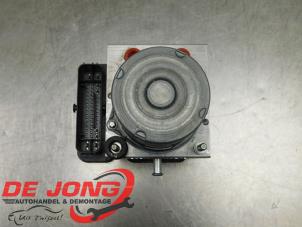 Gebruikte ABS Pomp Mercedes GLB (247.6) 2.0 GLB-220d 4-Matic Prijs € 144,90 Margeregeling aangeboden door Autodemontagebedrijf de Jong