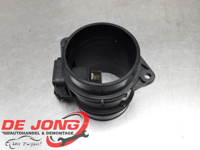 Gebruikte Luchtmassameter Nissan Navara (D40) 3.0 dCi V6 24V DPF 4x4 Prijs € 44,99 Margeregeling aangeboden door Autodemontagebedrijf de Jong