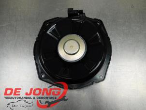 Gebruikte Luidspreker Mercedes CLA (118.3) 1.3 CLA-180 Turbo 16V Prijs € 96,75 Margeregeling aangeboden door Autodemontagebedrijf de Jong