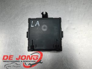 Gebruikte Deur module Mercedes CLA (118.3) 1.3 CLA-180 Turbo 16V Prijs € 24,99 Margeregeling aangeboden door Autodemontagebedrijf de Jong