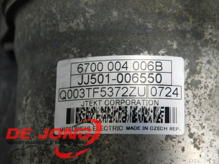 Stuurbekrachtiging Pomp van een Mercedes-Benz CLA (118.3) 1.3 CLA-180 Turbo 16V 2020