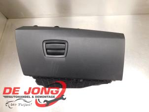 Gebruikte Dashboardkastje BMW 5 serie Touring (F11) M550d xDrive 24V Prijs € 14,99 Margeregeling aangeboden door Autodemontagebedrijf de Jong