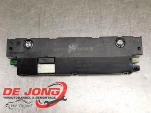 Gebruikte Antenne BMW 5 serie Touring (F11) M550d xDrive 24V Prijs € 60,00 Margeregeling aangeboden door Autodemontagebedrijf de Jong