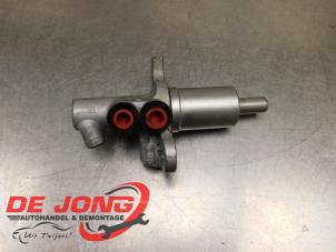 Gebruikte Hoofdremcilinder BMW 5 serie Touring (F11) M550d xDrive 24V Prijs € 34,99 Margeregeling aangeboden door Autodemontagebedrijf de Jong