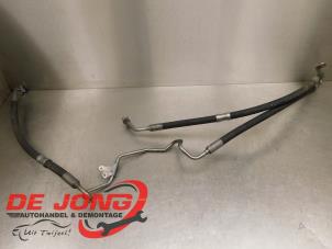 Gebruikte Oliedruk Leiding BMW 5 serie Touring (F11) M550d xDrive 24V Prijs € 50,00 Margeregeling aangeboden door Autodemontagebedrijf de Jong