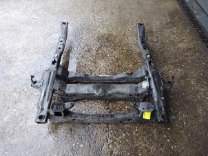 Gebruikte Subframe Mercedes Sprinter 3,5t (907.6/910.6) 314 CDI 2.1 D RWD Prijs € 393,25 Inclusief btw aangeboden door Autodemontagebedrijf de Jong