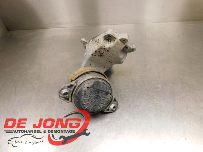 Gebruikte Motorrubber Mercedes GLK (204.7/9) 3.5 350 V6 24V 4-Matic Prijs € 31,45 Margeregeling aangeboden door Autodemontagebedrijf de Jong