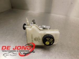 Gebruikte Hoofdremcilinder Volkswagen Polo VI (AW1) 1.0 TSI 12V Prijs € 34,95 Margeregeling aangeboden door Autodemontagebedrijf de Jong