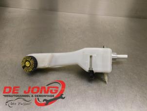 Gebruikte Hoofdremcilinder BMW 2 serie Active Tourer (F45) 218i 1.5 TwinPower Turbo 12V Van Prijs € 39,99 Margeregeling aangeboden door Autodemontagebedrijf de Jong