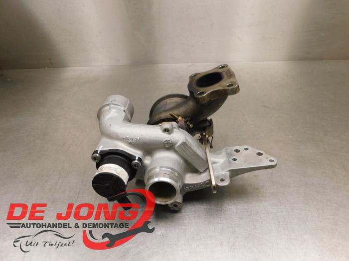 Turbo van een Opel Grandland (X) 1.2 Turbo 12V 2019