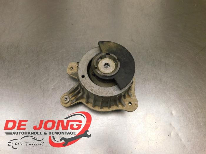 Gebruikte Motorrubber Mercedes C Estate (S205) C-180 BlueTEC, C-180 d 1.6 16V Prijs € 30,20 Margeregeling aangeboden door Autodemontagebedrijf de Jong