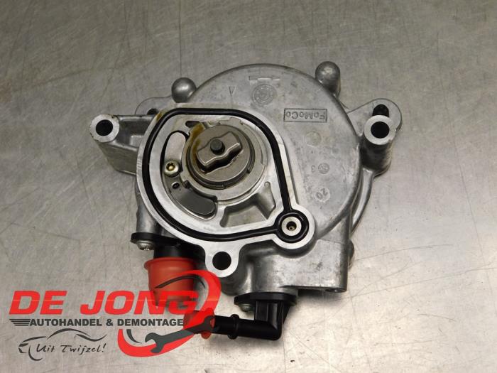 Gebruikte Vacuumpomp (Benzine) Ford Fiesta 7 1.0 EcoBoost 12V Hybrid 125 Prijs € 44,99 Margeregeling aangeboden door Autodemontagebedrijf de Jong