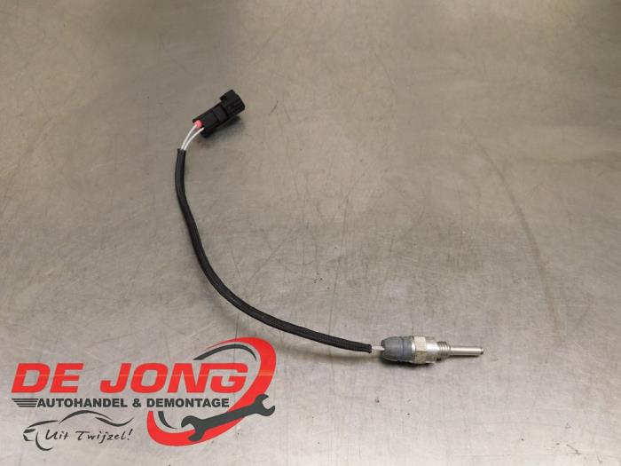 Gebruikte Motor Temperatuursensor Ford Fiesta 7 1.0 EcoBoost 12V Hybrid 125 Prijs € 17,45 Margeregeling aangeboden door Autodemontagebedrijf de Jong