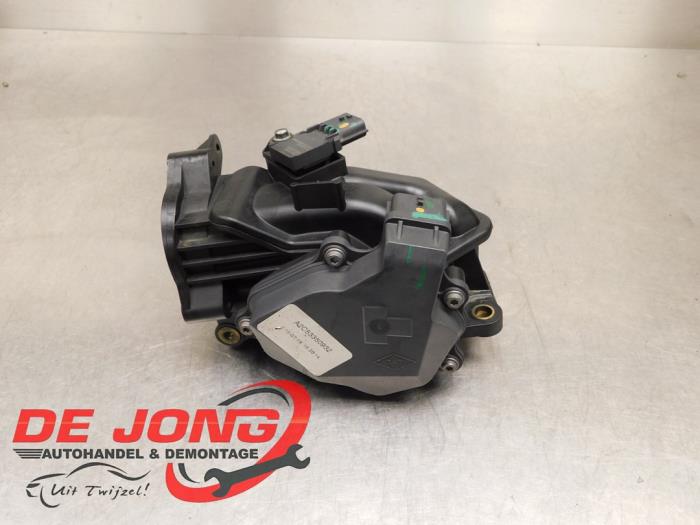 Gebruikte EGR Buis Renault Trafic (1FL/2FL/3FL/4FL) 1.6 dCi 95 Prijs € 60,49 Inclusief btw aangeboden door Autodemontagebedrijf de Jong