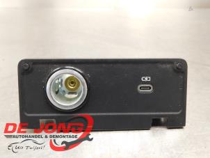 Gebruikte Diversen Volkswagen Passat Variant (3G5) 2.0 TDI 16V 150 Prijs € 19,95 Margeregeling aangeboden door Autodemontagebedrijf de Jong