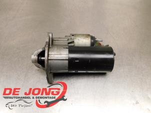 Gebruikte Startmotor Fiat Doblo Cargo (263) 1.6 D Multijet Prijs € 24,15 Margeregeling aangeboden door Autodemontagebedrijf de Jong