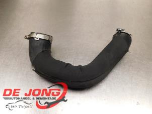Gebruikte Intercooler Slang Audi A4 Avant (B8) 2.7 TDI V6 24V Prijs € 24,90 Margeregeling aangeboden door Autodemontagebedrijf de Jong