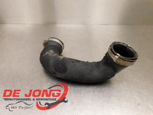 Gebruikte Intercooler Buis Audi A4 Avant (B8) 2.7 TDI V6 24V Prijs € 24,99 Margeregeling aangeboden door Autodemontagebedrijf de Jong