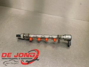 Gebruikte Injector brug Seat Leon ST (5FF) 1.6 TDI 16V Prijs € 49,95 Margeregeling aangeboden door Autodemontagebedrijf de Jong