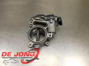Gebruikte Gasklephuis Volkswagen Passat Variant (3G5) 2.0 TDI 16V 150 Prijs € 69,99 Margeregeling aangeboden door Autodemontagebedrijf de Jong