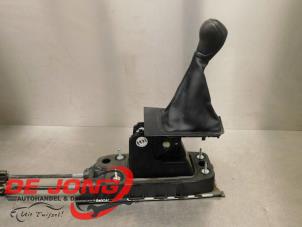 Gebruikte Versnellingspook Volkswagen Caddy Cargo V (SBA/SBH) 2.0 TDI 75 Prijs € 114,94 Inclusief btw aangeboden door Autodemontagebedrijf de Jong