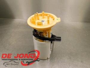 Gebruikte Tank element Pomp Volkswagen Caddy Cargo V (SBA/SBH) 2.0 TDI 75 Prijs € 90,69 Inclusief btw aangeboden door Autodemontagebedrijf de Jong
