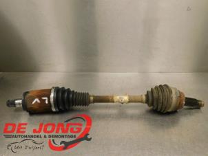 Gebruikte Aandrijfas links-voor BMW X5 (E70) xDrive 35d 3.0 24V Prijs € 193,55 Margeregeling aangeboden door Autodemontagebedrijf de Jong