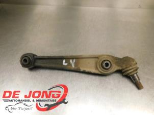 Gebruikte Draagarm links-voor BMW X5 (E70) xDrive 35d 3.0 24V Prijs € 39,95 Margeregeling aangeboden door Autodemontagebedrijf de Jong