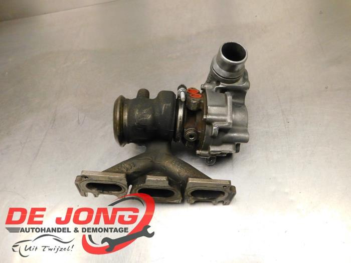 Gebrauchte G-lader Mercedes CLA (118.3) 1.3 CLA-180 Turbo 16V Preis € 129,99 Margenregelung angeboten von Autodemontagebedrijf de Jong