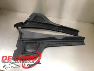 Gebruikte Paravan Volkswagen Golf VIII Variant (GC5) 2.0 TDI BlueMotion 16V Prijs € 19,97 Inclusief btw aangeboden door Autodemontagebedrijf de Jong