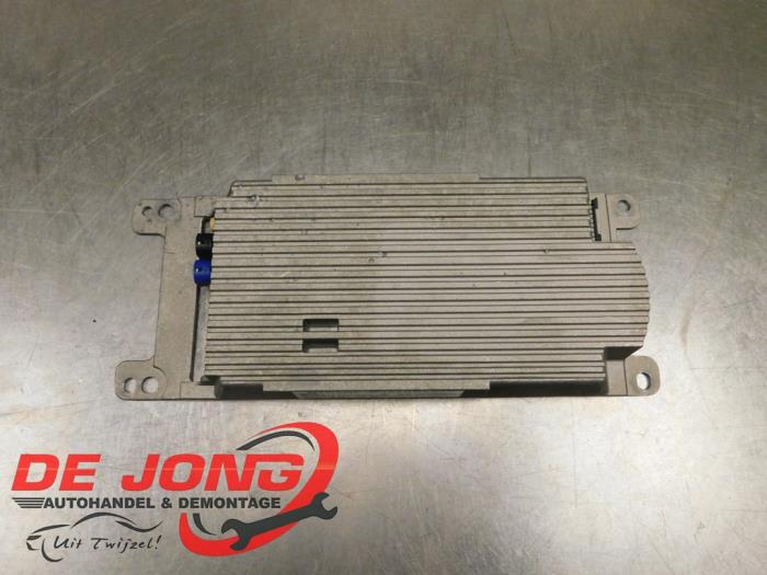 Telefoon Module van een BMW 5 serie Touring (F11) M550d xDrive 24V 2014