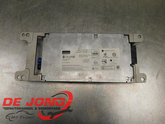 Telefoon Module van een BMW 5 serie Touring (F11) M550d xDrive 24V 2014