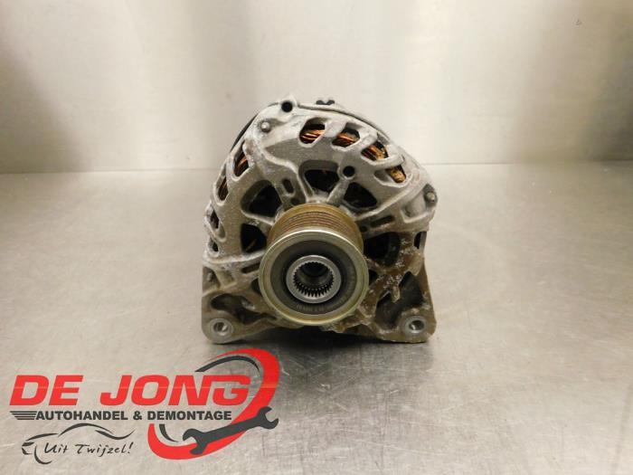 Gebruikte Dynamo Renault Clio IV (5R) 0.9 Energy TCE 75 12V Prijs € 29,95 Margeregeling aangeboden door Autodemontagebedrijf de Jong