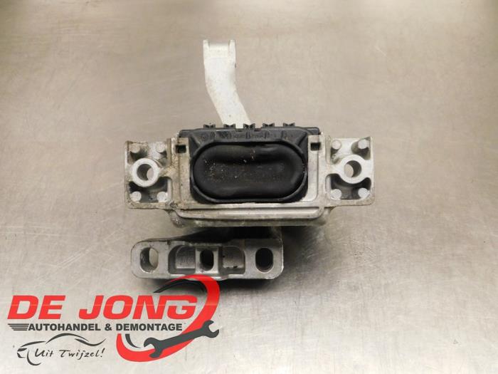 Gebruikte Motorrubber Audi A3 Sportback (8VA/8VF) 1.6 TDI 16V Prijs € 13,99 Margeregeling aangeboden door Autodemontagebedrijf de Jong