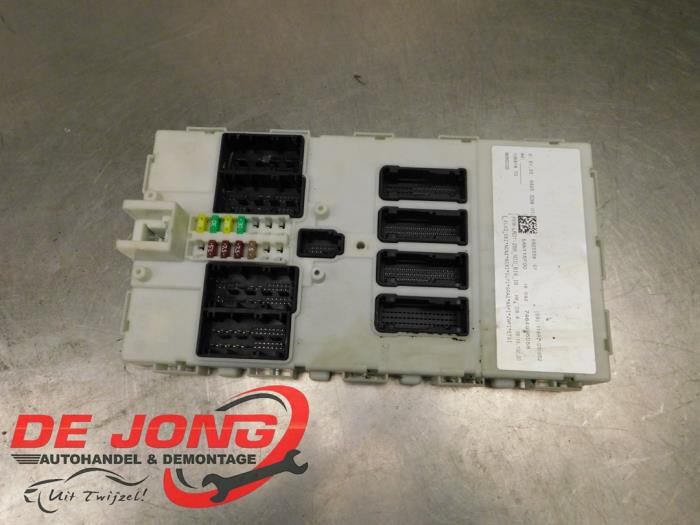 Gebruikte Bodycontrol Module BMW 5 serie Touring (F11) M550d xDrive 24V Prijs € 149,99 Margeregeling aangeboden door Autodemontagebedrijf de Jong