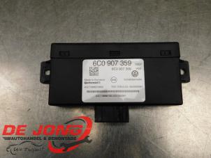 Gebruikte Computer hoogteregeling Seat Arona (KJX) 1.0 TSI 12V Prijs € 29,99 Margeregeling aangeboden door Autodemontagebedrijf de Jong